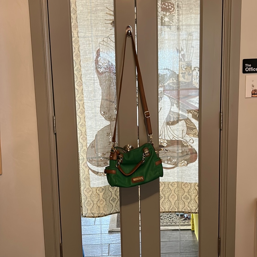 STEVE MADDEN crossbody and handheld bag
